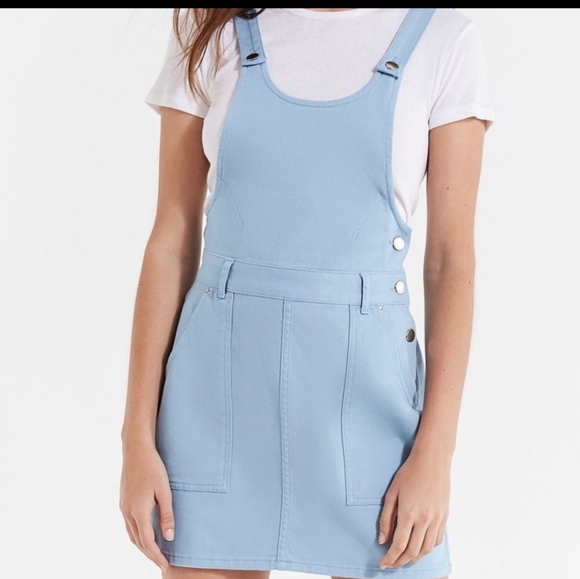 Urban Outfitters Light Blue Stretch Denim Overall Dress Size 0 - Picture 2 of 9